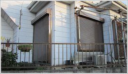 埼玉県嵐山町I様邸「スタンダード窓シャッター」手動式お届けしました。